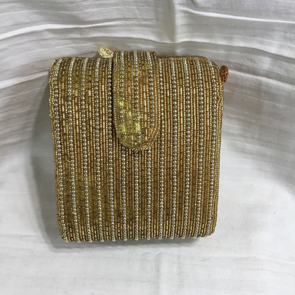 Young Miss or party purse, hard shell, magnetic snap, beaded exterior